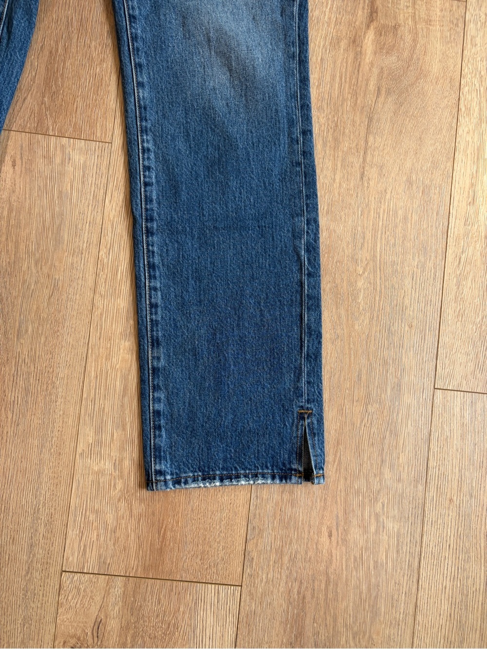 Good American Good Legs Straight Jeans Size 6/28 100% Cotton Side Slit Denim - Picture 2 of 8